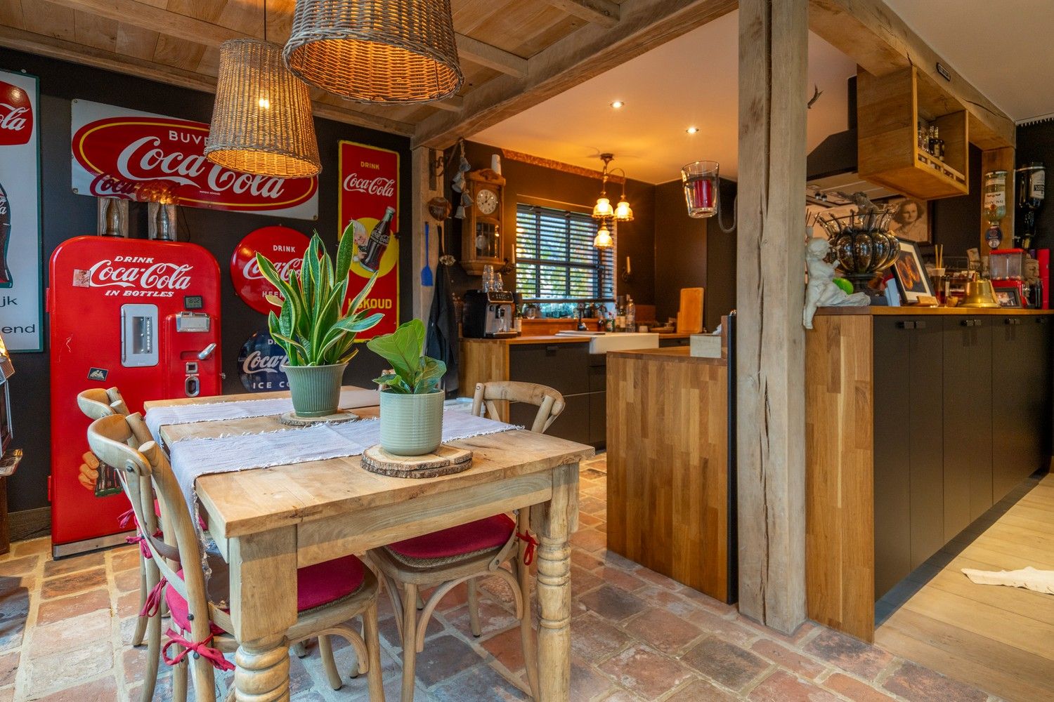 PRACHTVILLA MET ZICHT OP GROEN foto 6