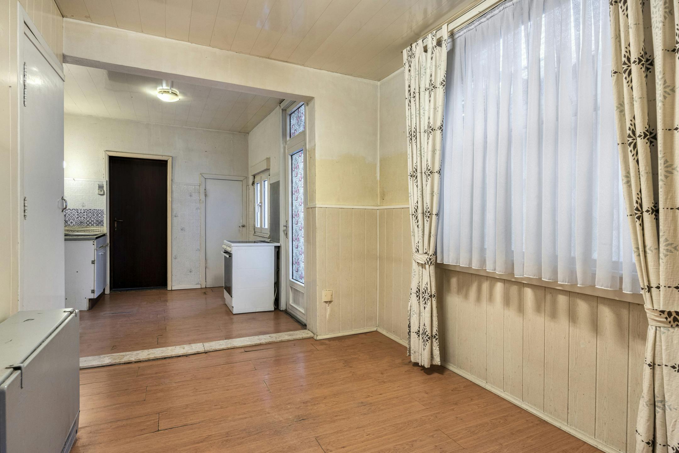 Te renoveren huis te koop in Niel foto 3