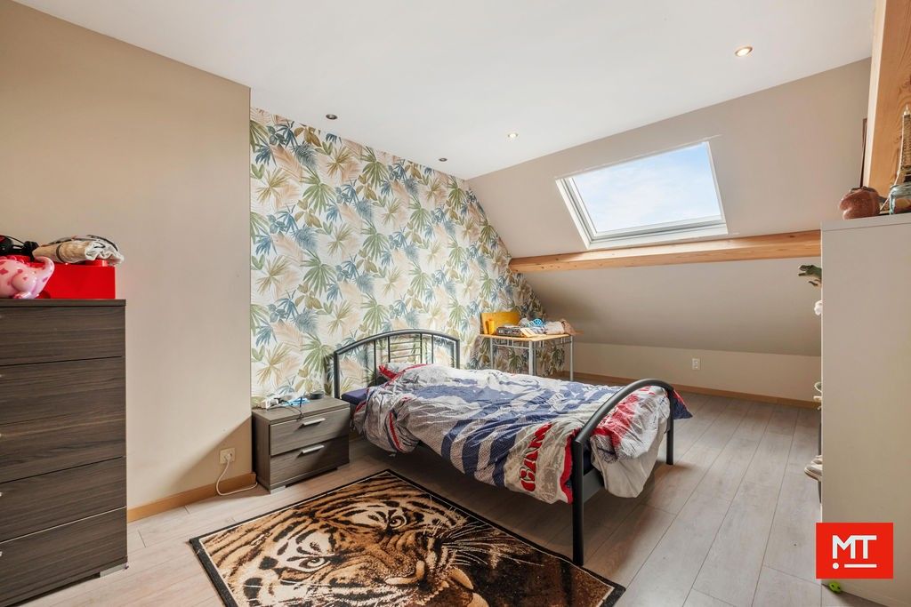 Bijzonder ruime alleenstaande woning op 1.828 m² in het centrum van Langemark foto 19