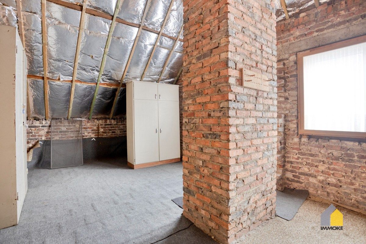 Vrijstaande, statige woning op 7 a 82 ca met 3 slpk en mooie tuin. foto 26