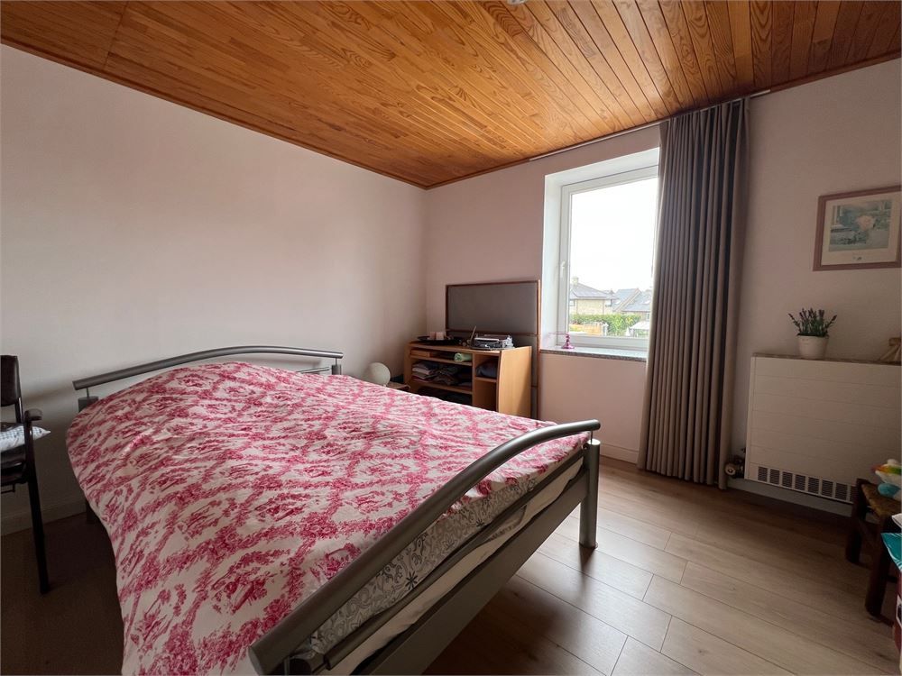 Charmante woning met 3 slaapkamers en garage foto 8