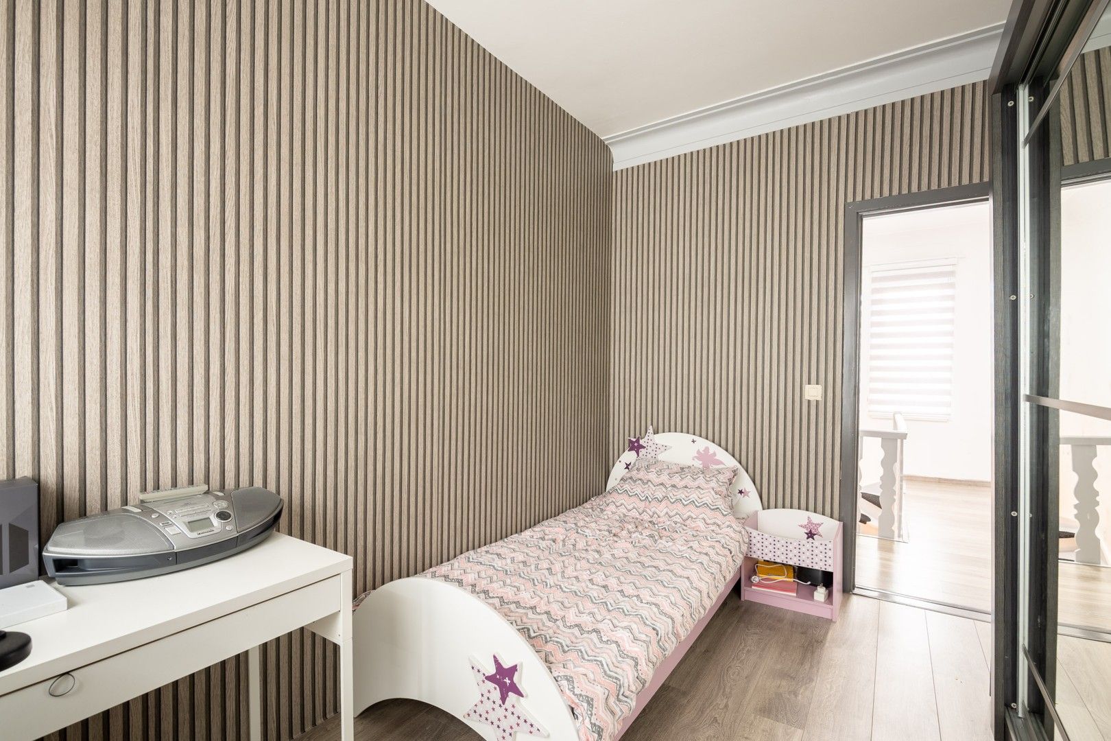 Stil en centraal wonen in het hart Merksem! foto 21