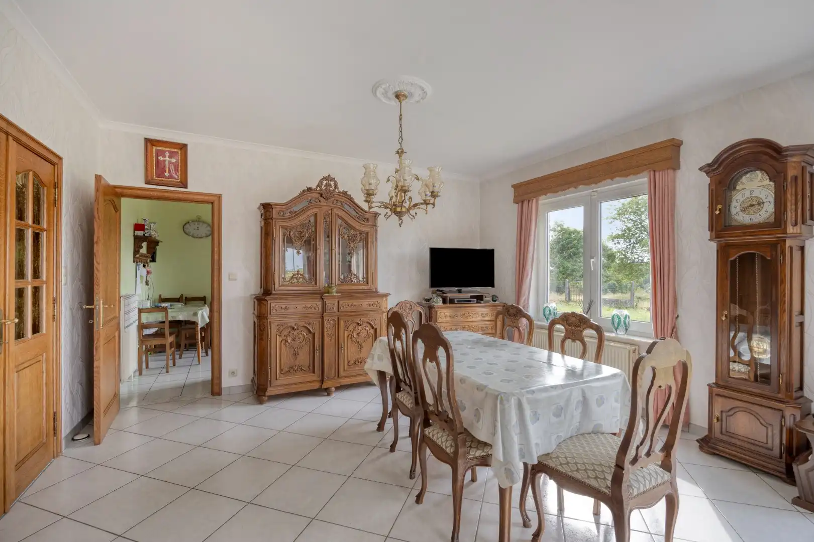 Ruime landelijke woning met tuin en weide op mooi perceel van 21a22ca foto 6