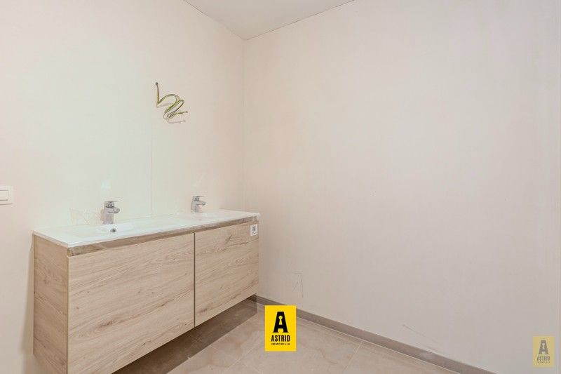 Ruim en zonnig nieuw appartement met mooie terrassen vlakbij zee! foto 7