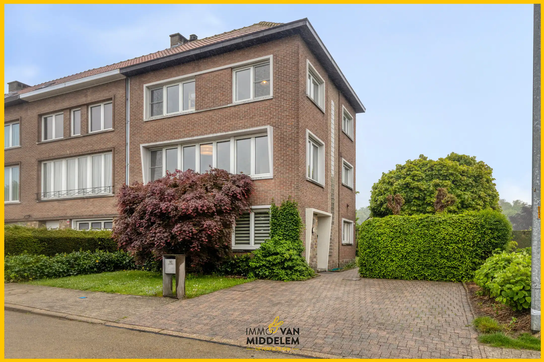 INSTAPKLARE KANGEROEWONING - 5 SLPKS, GARAGE EN ZONNIGE TUIN foto {{pictureIndex}}