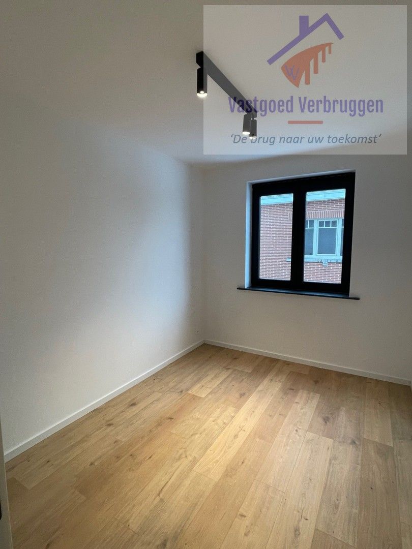 Stijlvolle nieuwbouwwoning in het hart van Mere foto 12