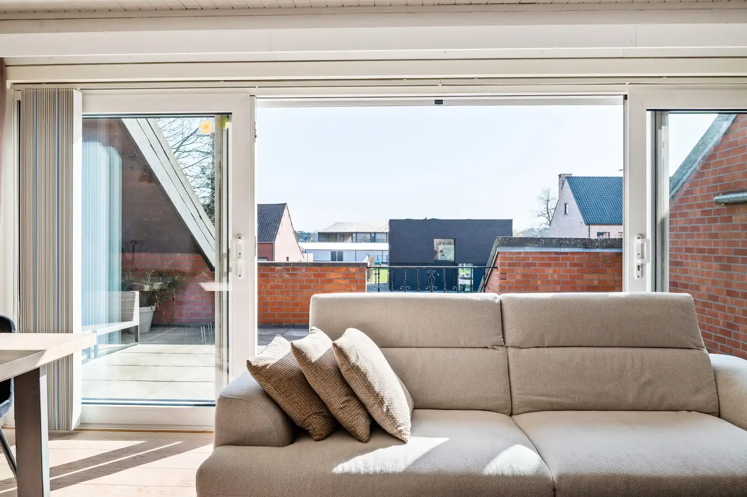 Lichtrijk appartement met 3 slpkrs te Grasheide foto 5
