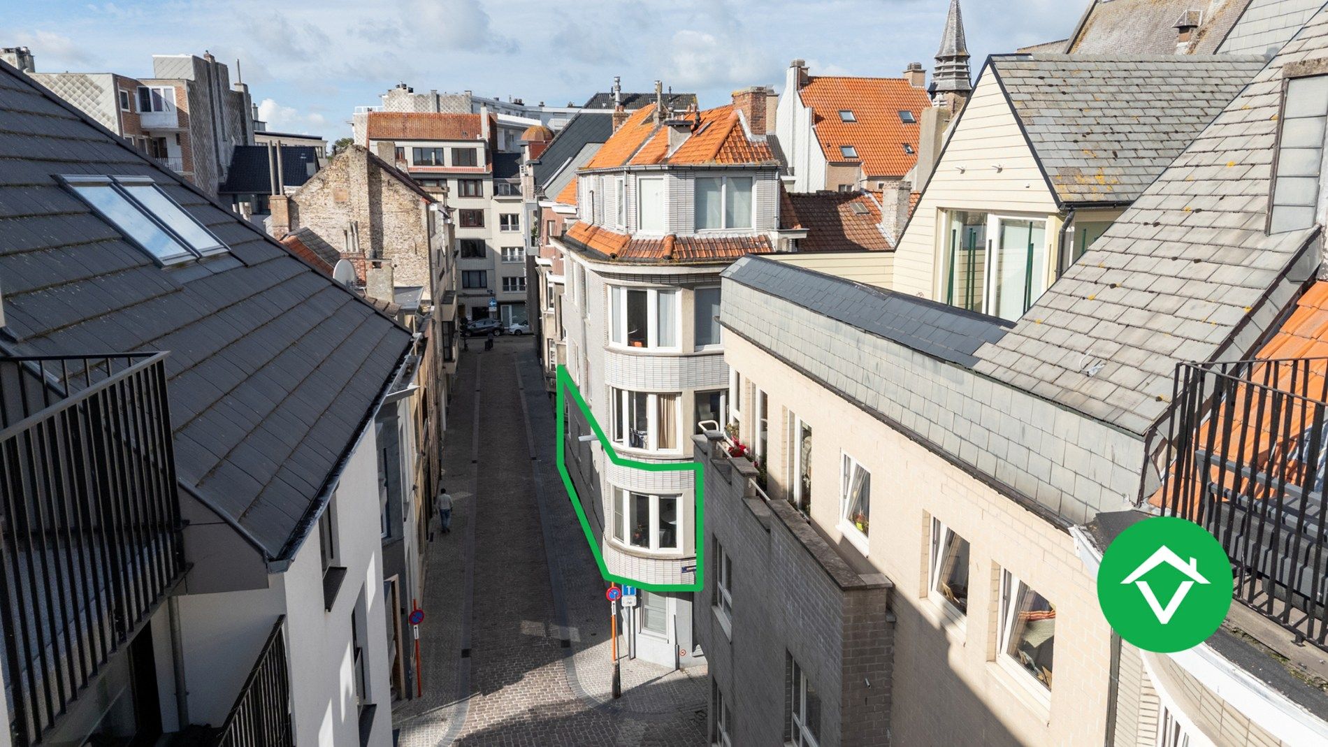 Instapklaar bemeubeld hoekappartement met 2 slaapkamers te koop in Oostende foto 19