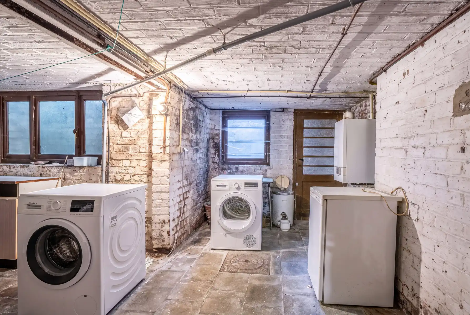Charmante woning met 3 slaapkamers en ommuurde tuin in Halle foto 28