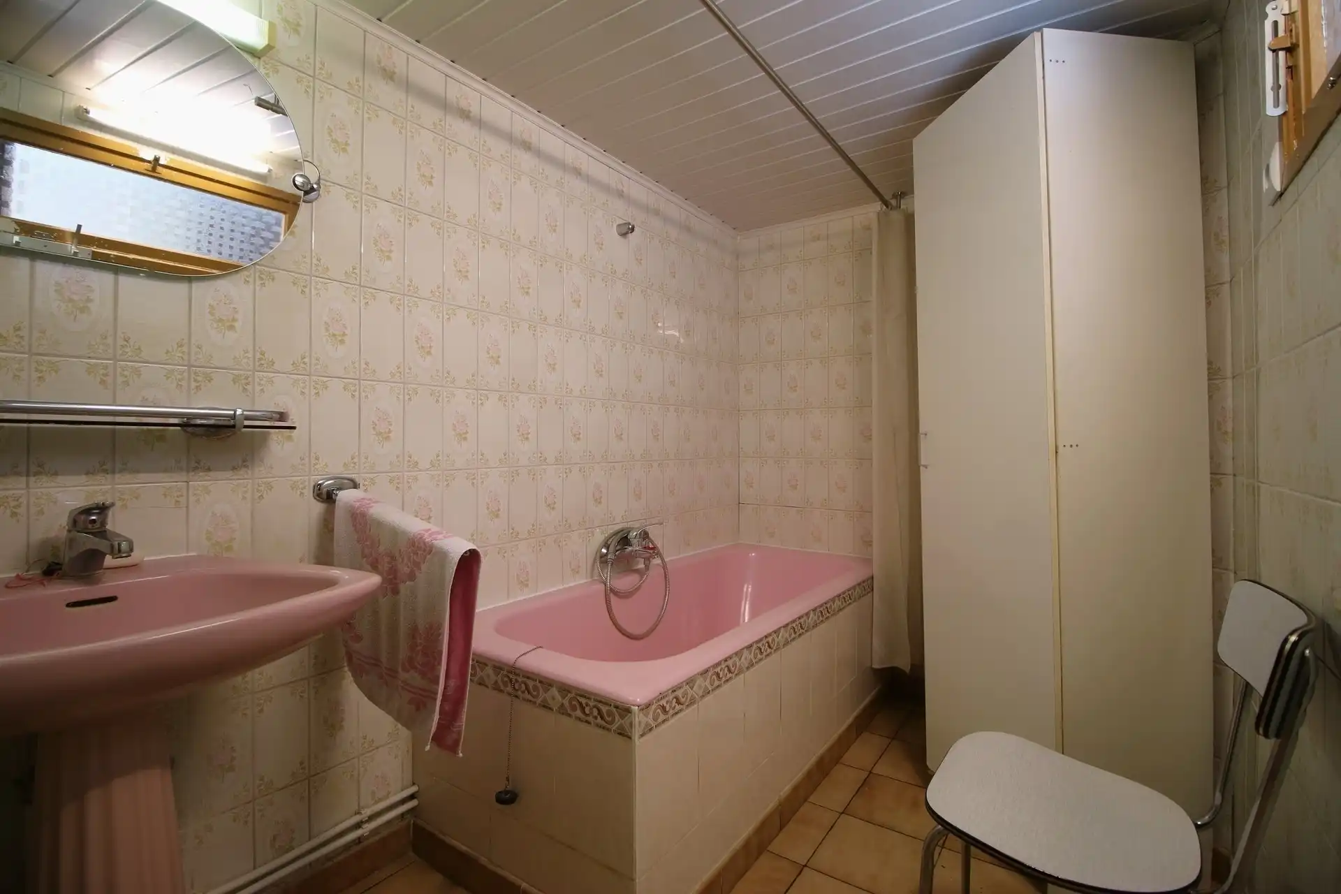 Karaktervolle te renoveren burgerwoning foto 7