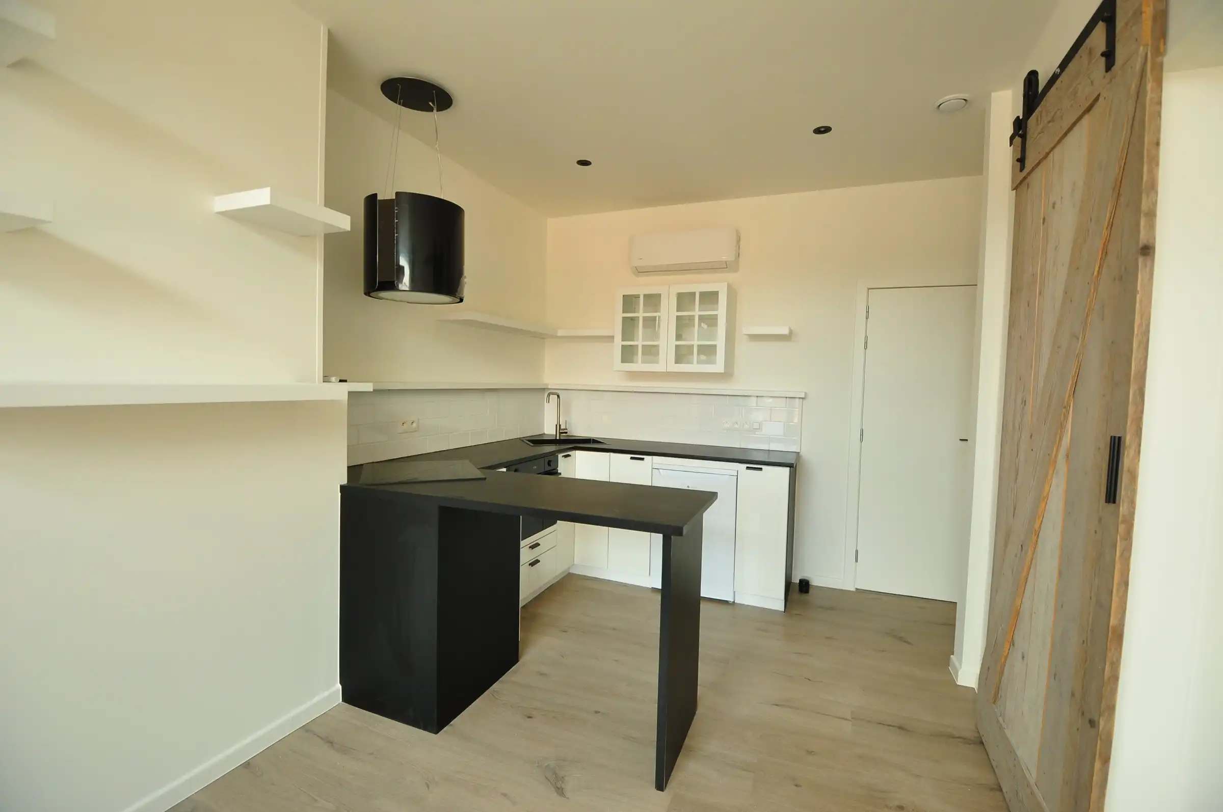 Centraal gelegen appartement te Blankenberge foto 4