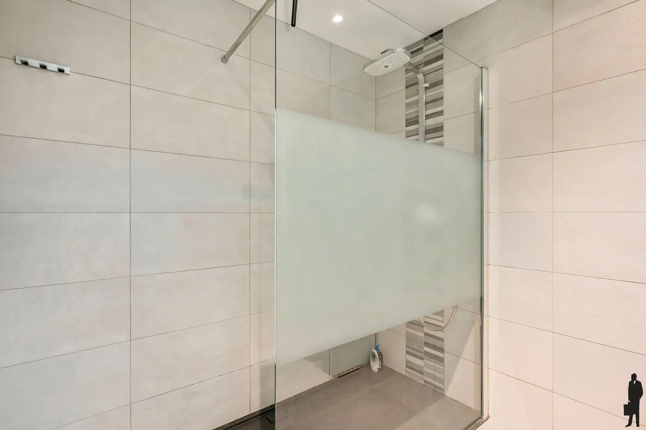 Ruim 3 slaapkamer appartement (111 m²) te Tisselt. foto 9