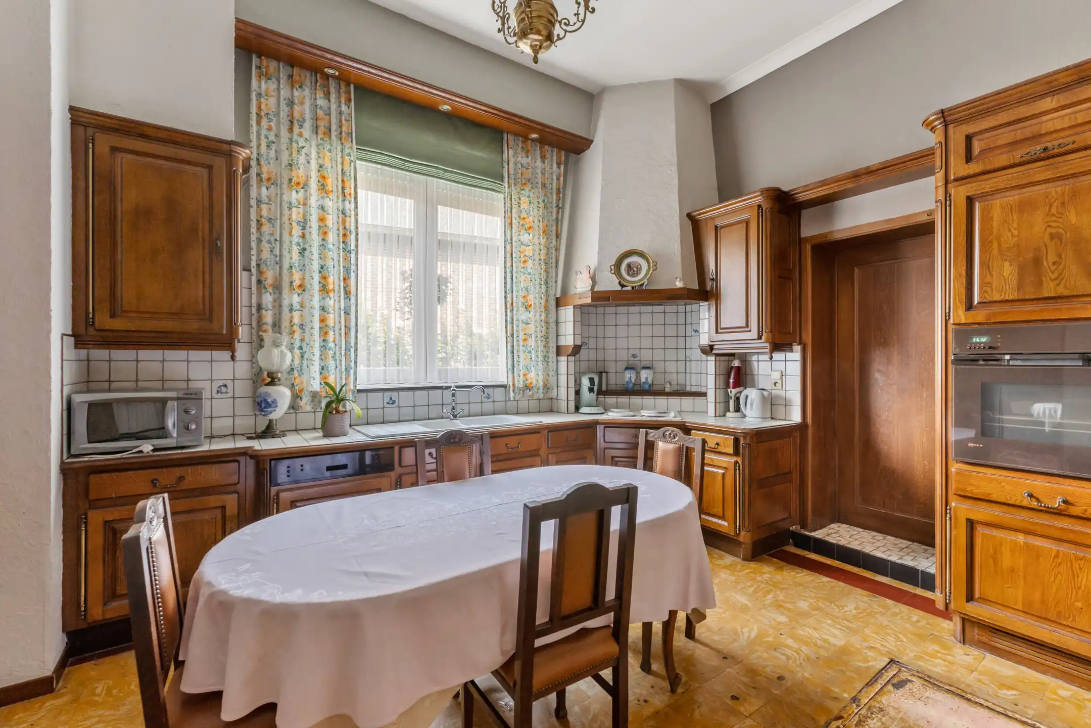 Authentieke vierkantshoeve op 40a14ca te Spouwen foto 4