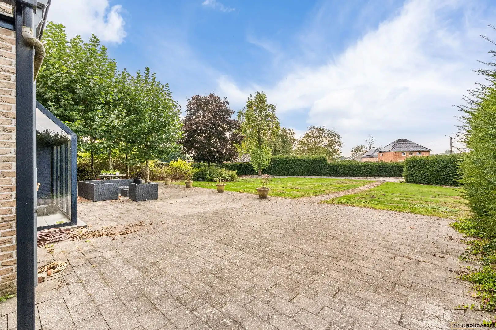 Ruime gezinswoning met 3 slaapkamers foto 26