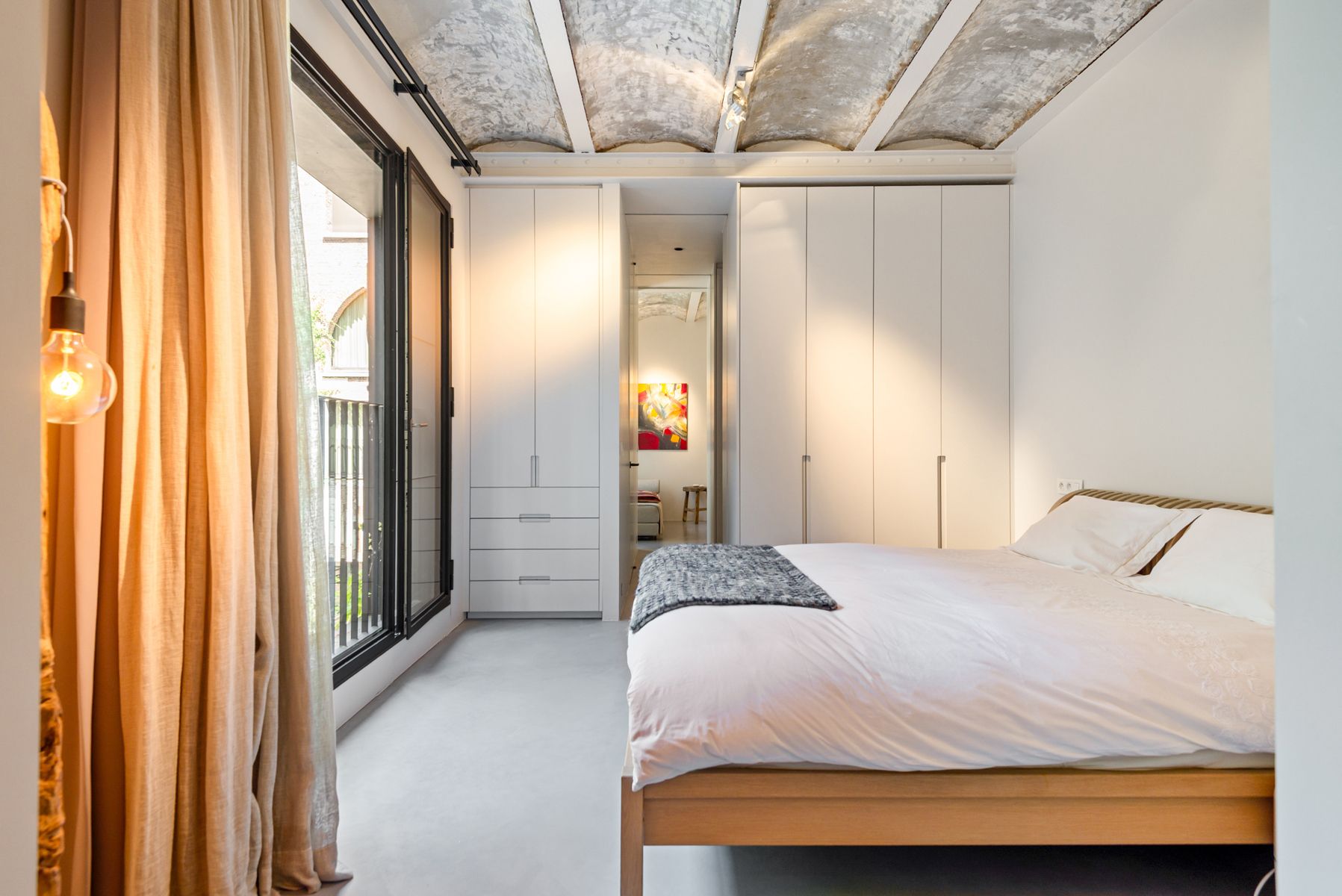  Exclusieve loft van 240 m² in Axel Vervoordt Kanaalproject. foto 17