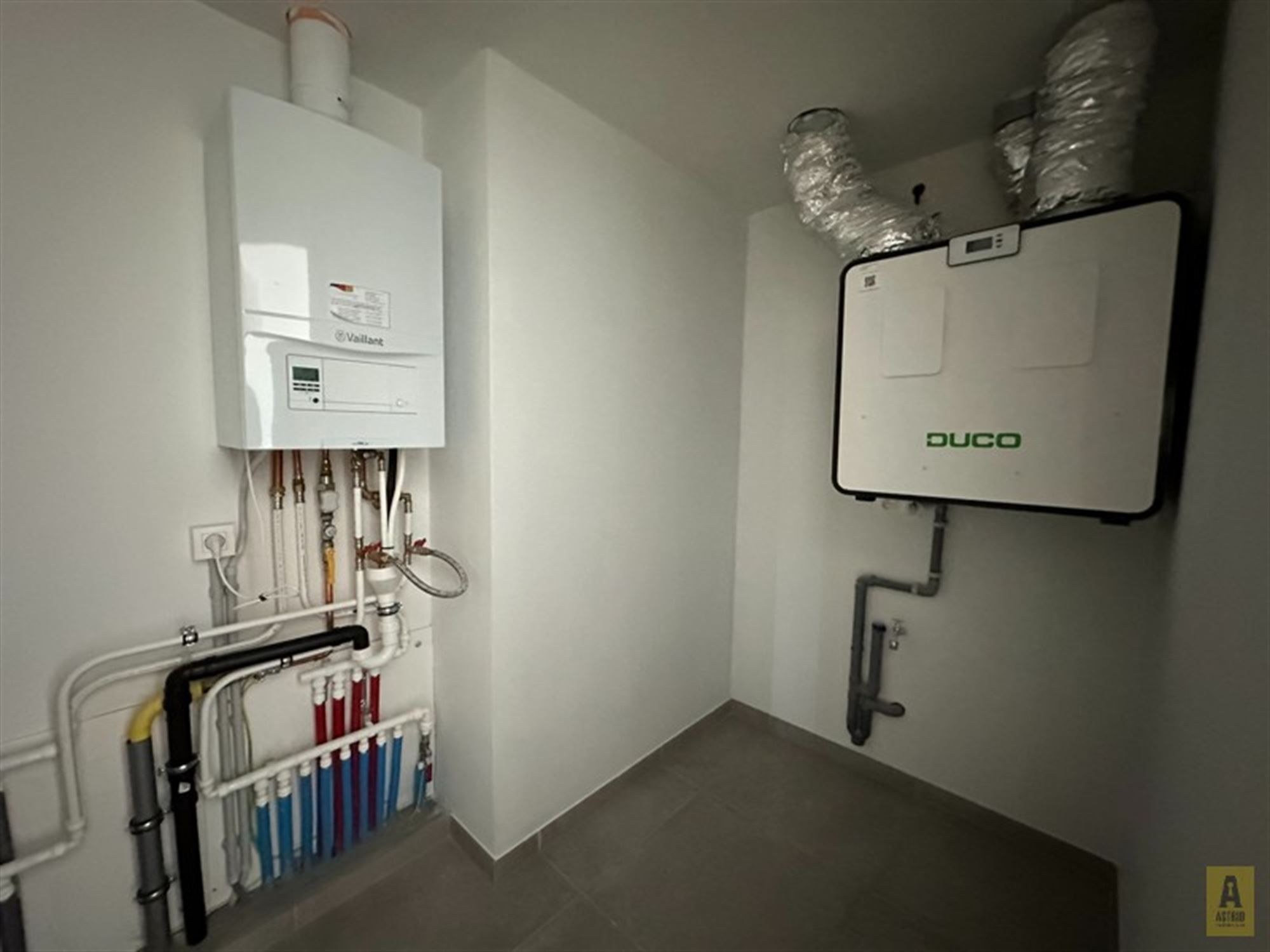 Schitterend appartement met open zicht en parking foto 14