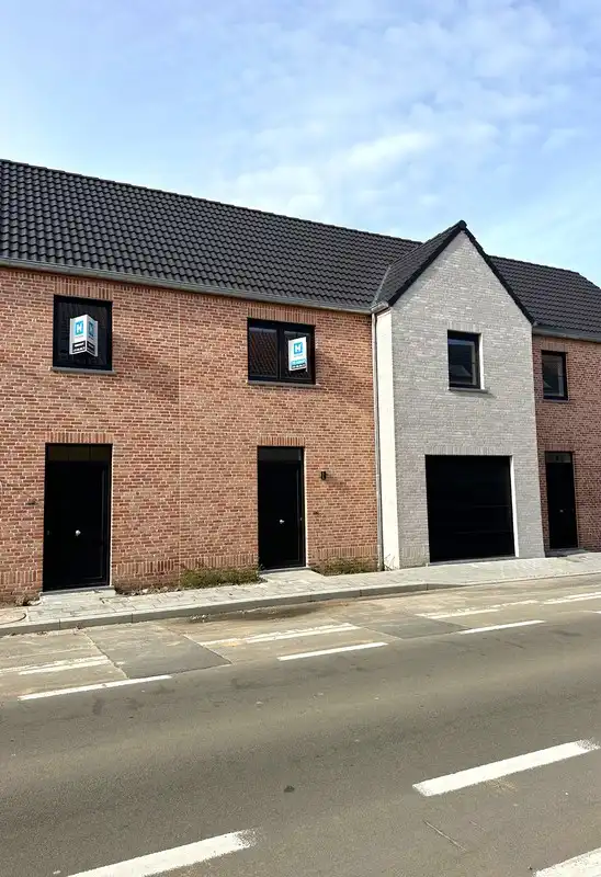Ontdek duurzaam wonen in Bavikhove foto {{pictureIndex}}