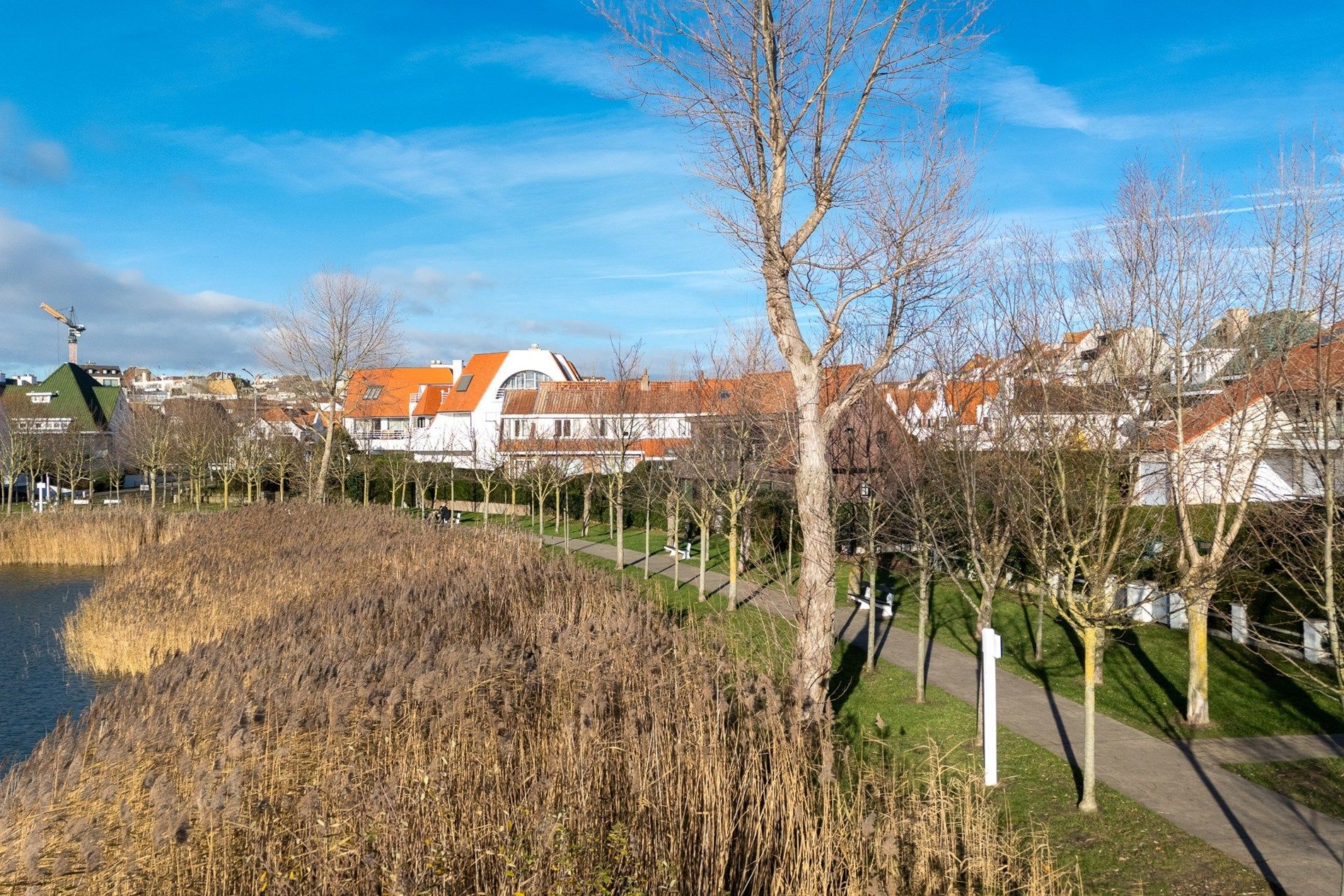 Mooi gelegen appartement met een panoramisch open zicht foto 22