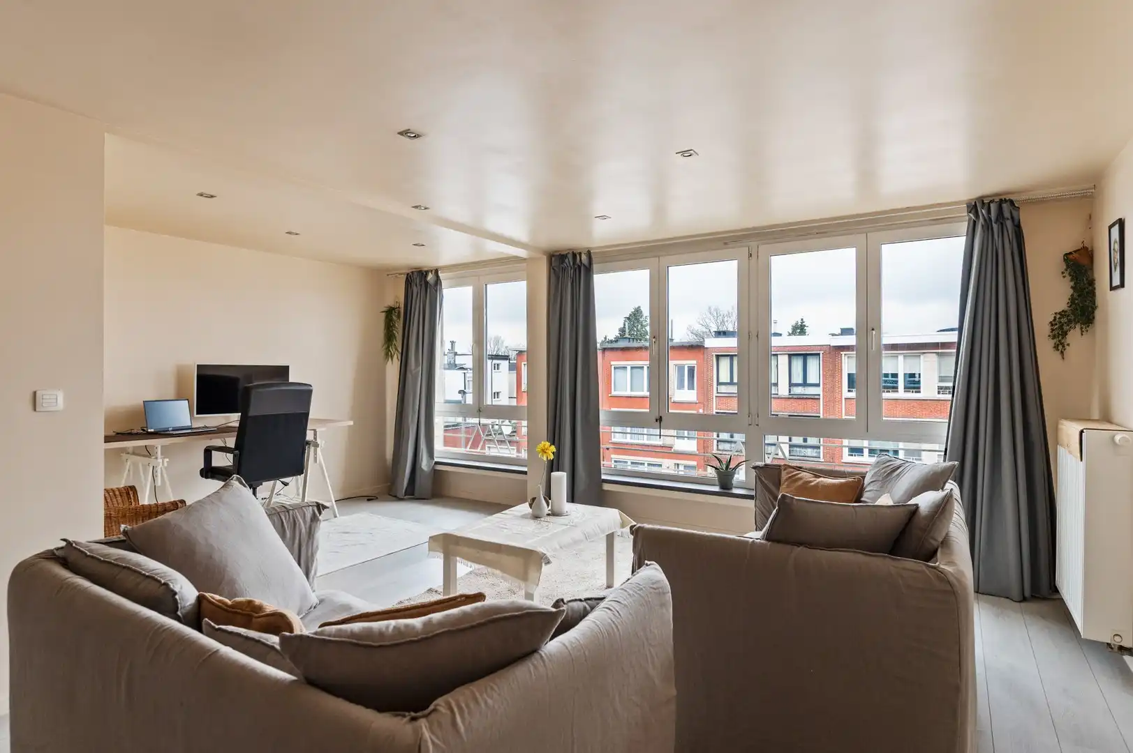 Lichtrijk ruim app. met EPC B en kelderberging in Deurne foto 6