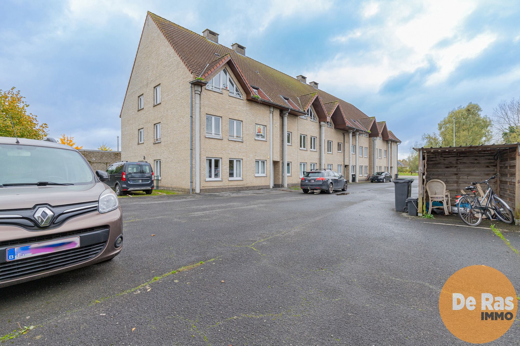 GIJZEGEM - instapklaar appartement met 2 slaapkamers! foto {{pictureIndex}}