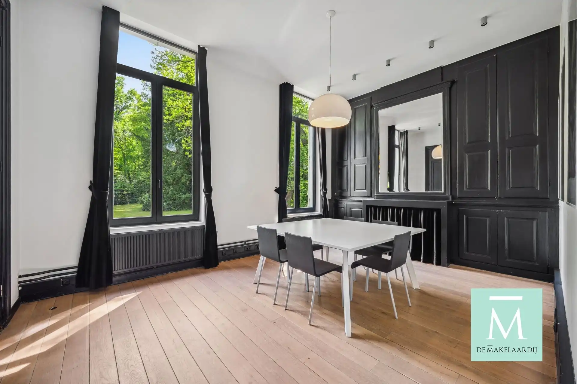 Prachtig kasteel met veel mogelijkheden gelegen op een toplocatie foto 10