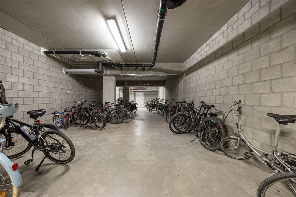gerenoveerd appartement top als investering foto 14