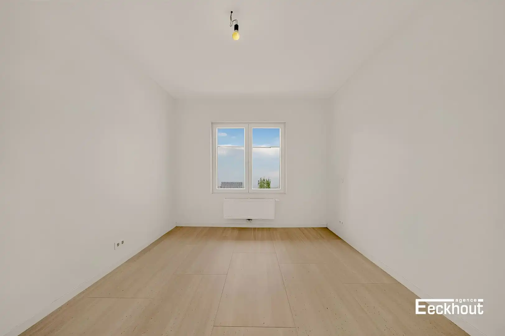 Modern & lichtrijk gelijkvloersappartement met 3 slaapkamers, tuin en terras! foto 10