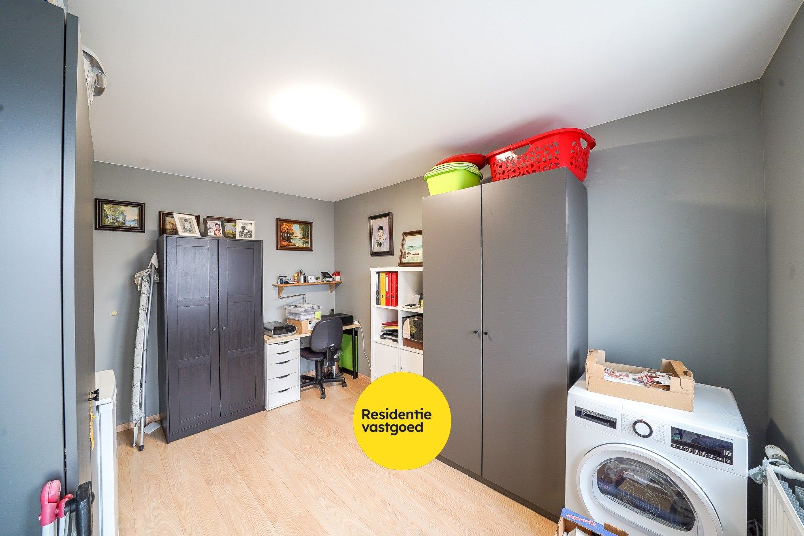 Instapklaar appartement met 2 terrassen te Mariakerke foto 13