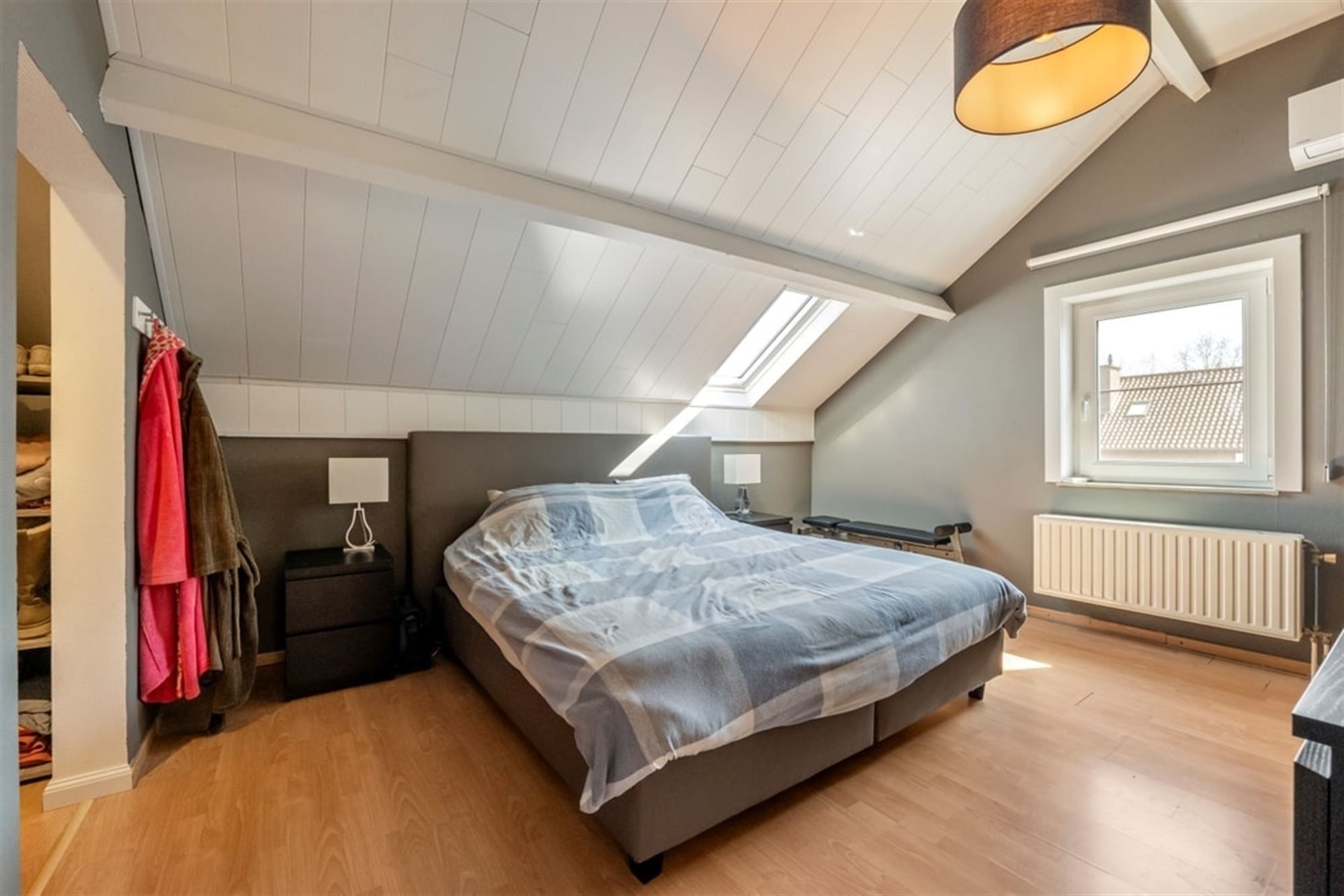 GEZELLIGE GEZINSWONING MET GARAGE OP EEN TOPLOCATIE IN ZEPPEREN  foto 26