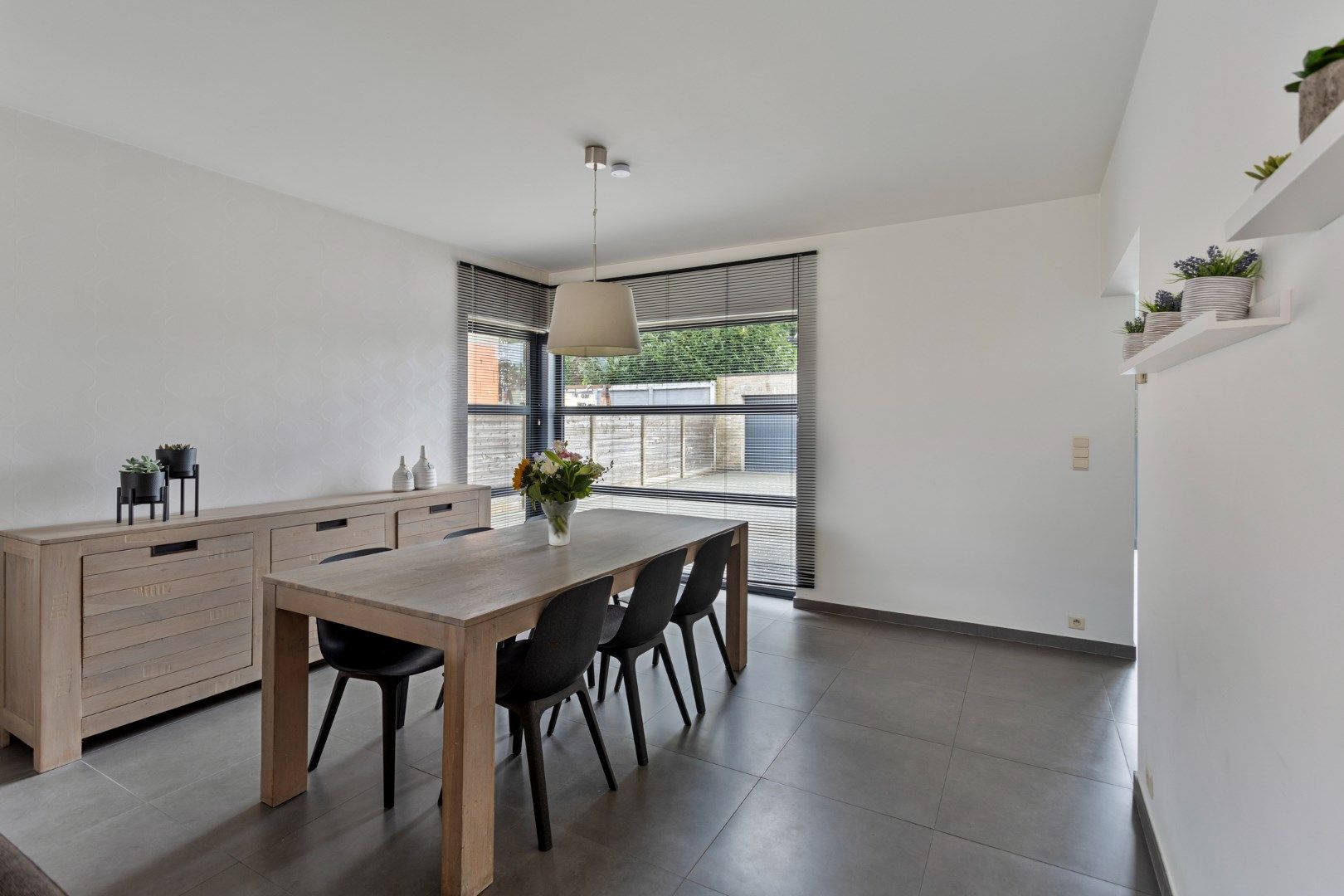 Instapklare woning met 3 slaapkamers, rustig gelegen op 569 m² te Ezaart (Mol) ! foto 4