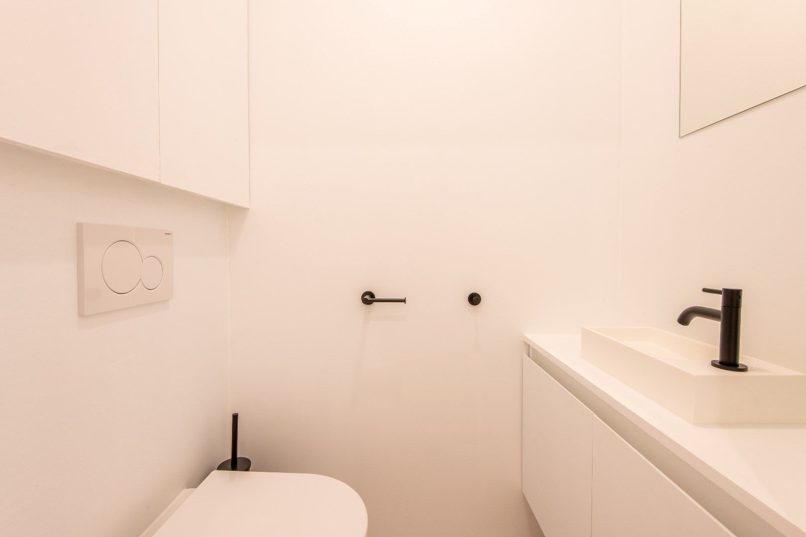 Gerenoveerd appartement met zuid-west oriëntatie gelegen vlakbij de Zeedijk en de Dumortierlaan foto 9