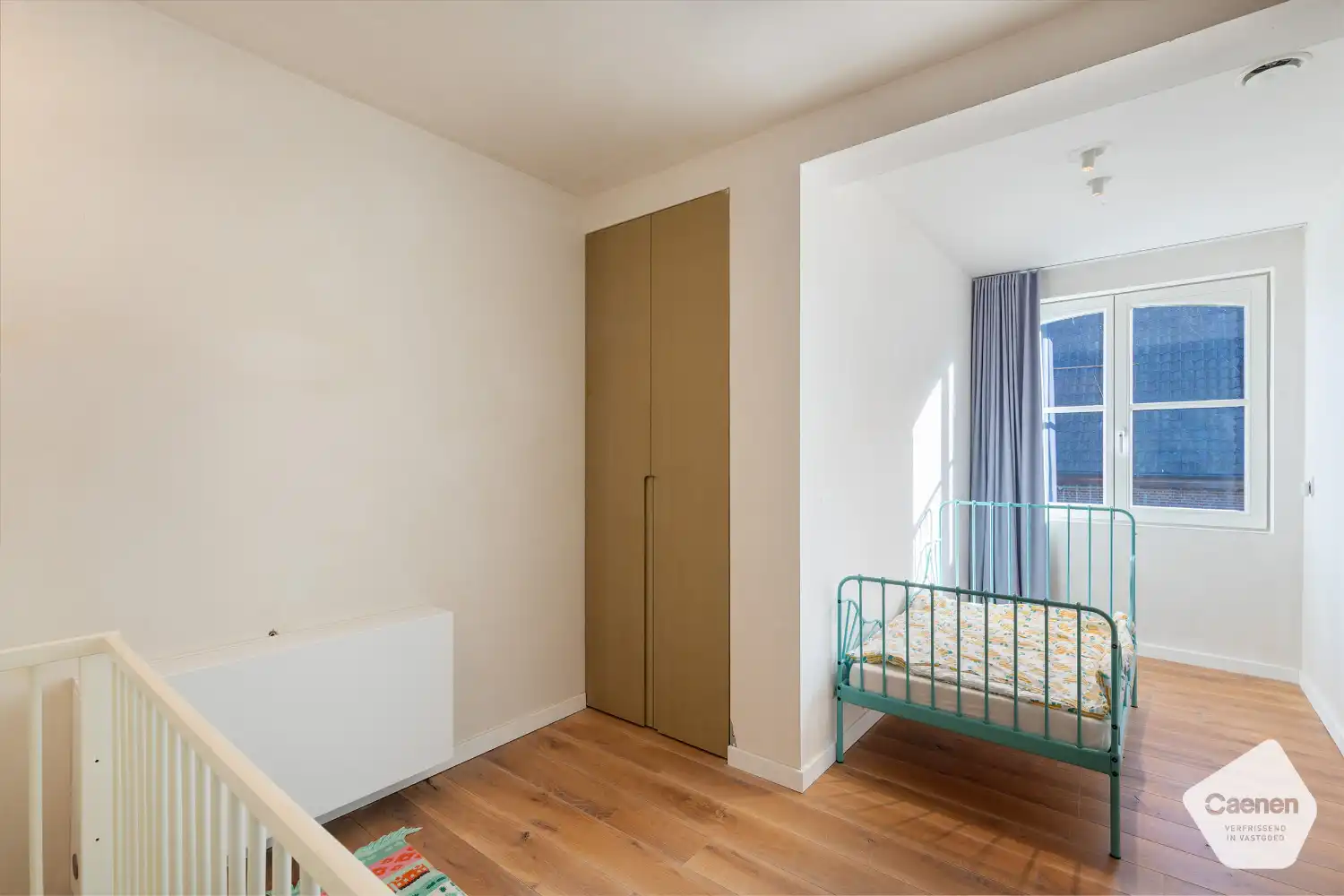Prachtige smaakvolle gerenoveerde villa met uniek bijgebouw op een perceel van 2021m²  en 5 slaapkamers. foto 25