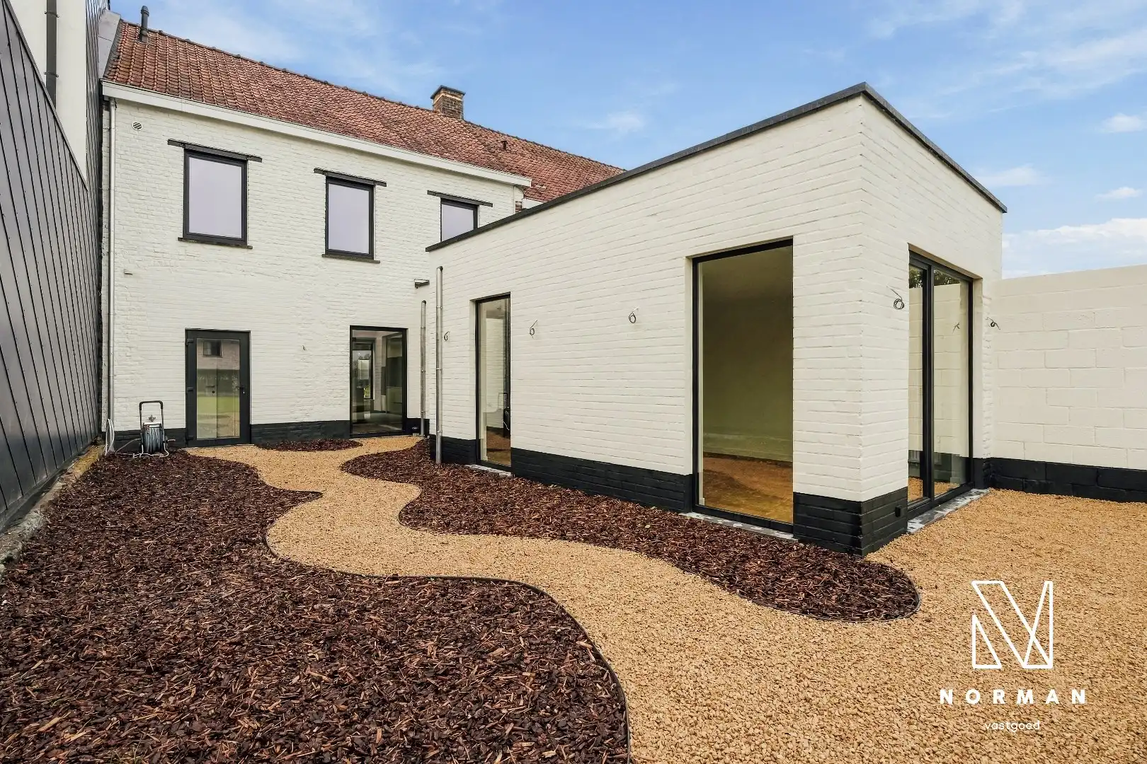 Grote woning met grote garage, 3 kamers en vele troeven! foto 24