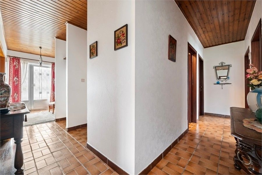 OP TE FRISSEN GELIJKVLOERSE WONING IN SINT-TRUIDEN foto 6