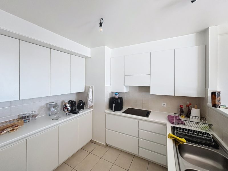 Appartement met terras foto 10