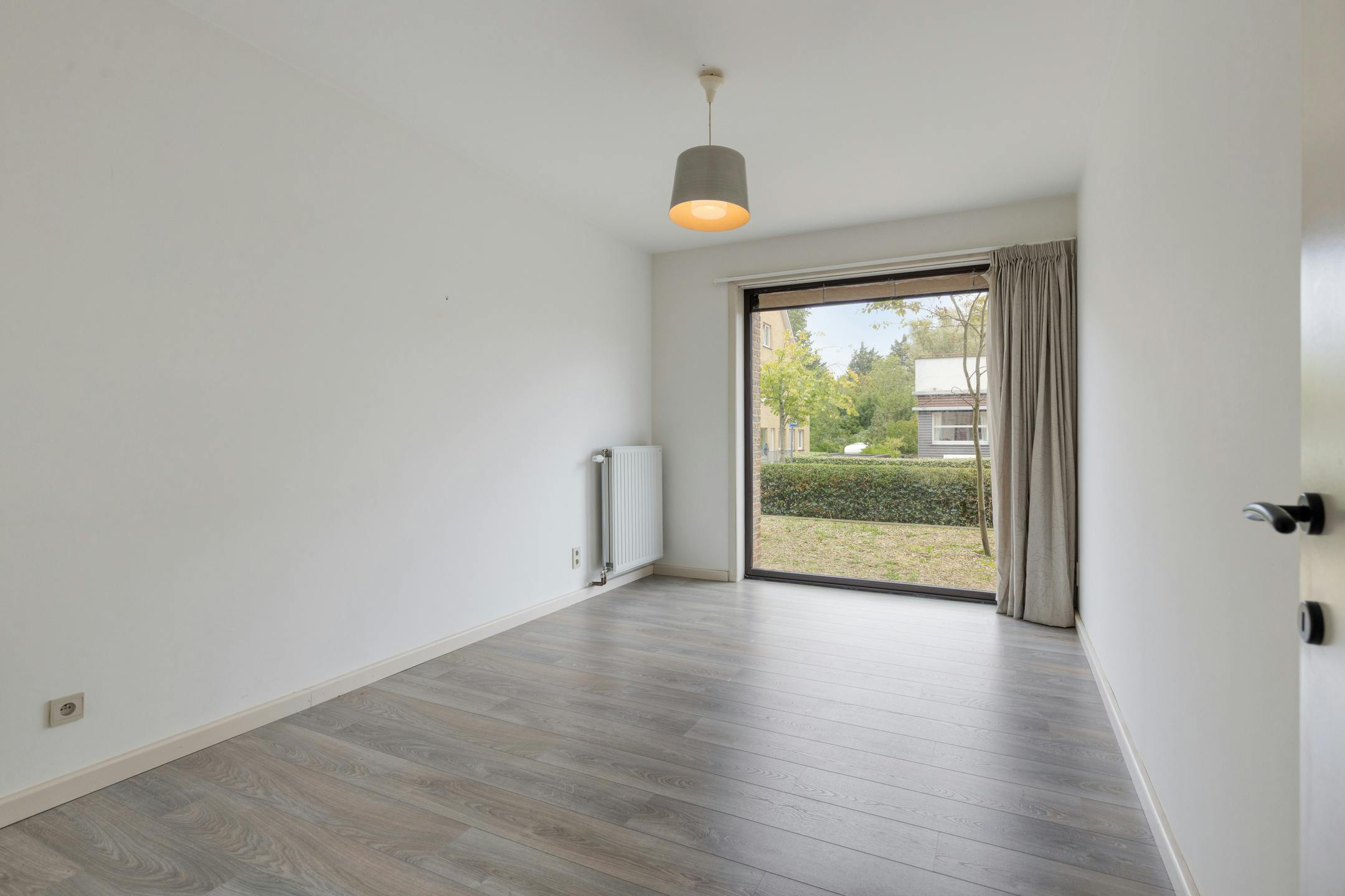 Appartement met 3 slaapkamers en ruim terras met tuin in Koksijde foto 10