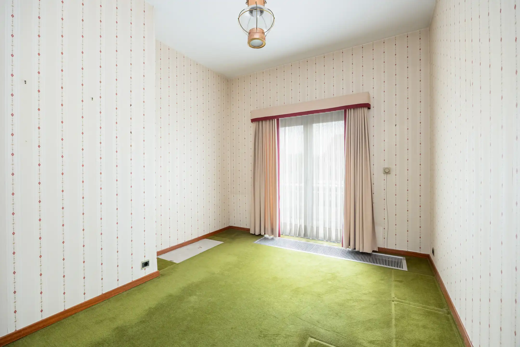 Opbrengstgebouw met mogelijkheid tot creatie van 4 eenheden foto 11