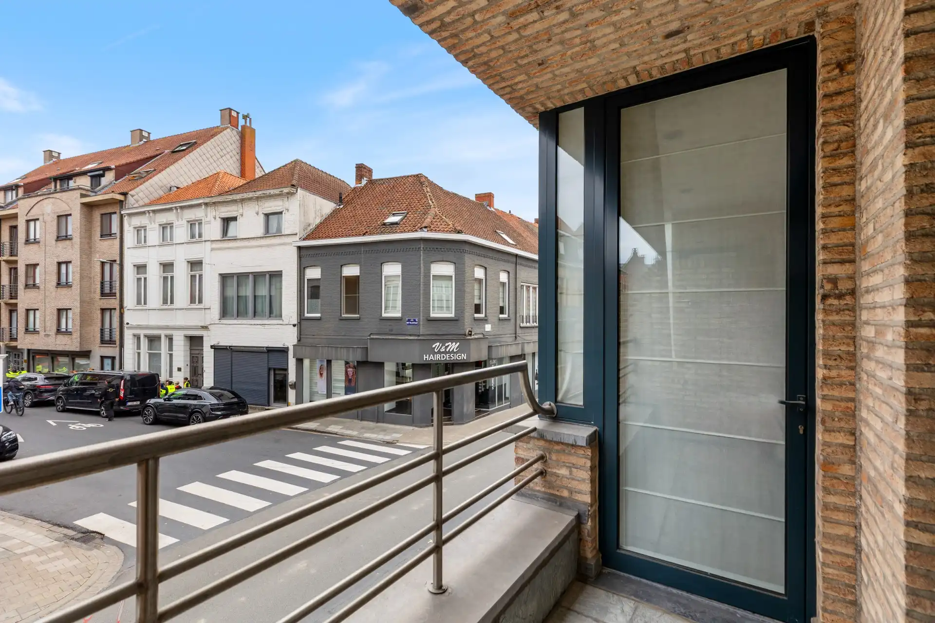 Instapklaar en energiezuinig appartement in hartje Izegem foto 9
