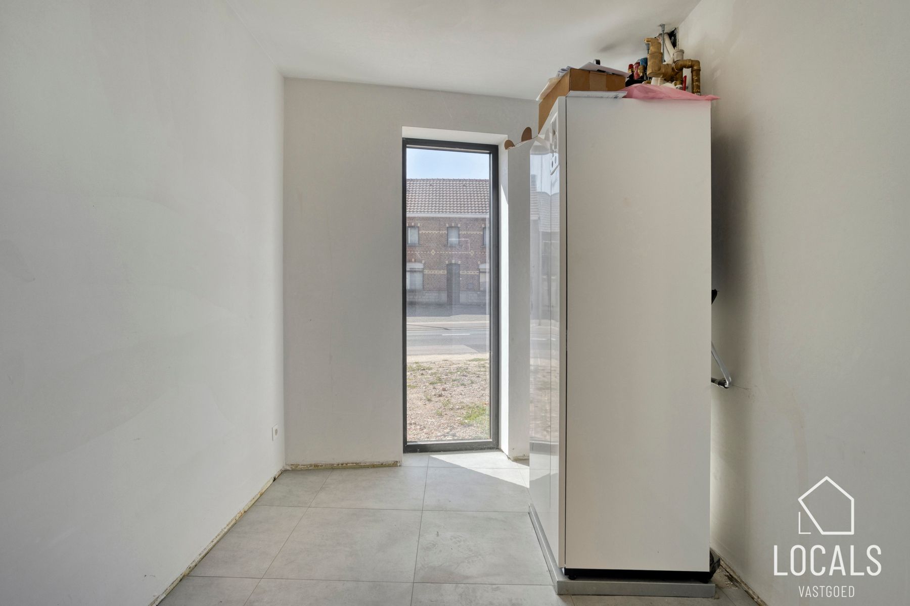 Ruime triplex-woning met 4 slaapkamers en 2 badkamers foto 9