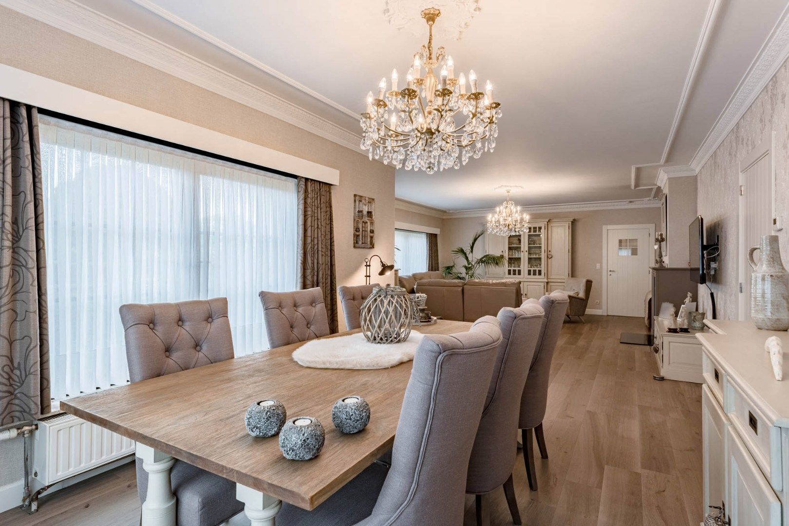 Ruim, goed afgewerkt gelijkvloers landhuis op een perceel van 13a20ca  nabij het centrum van Neeroeteren!  foto 12