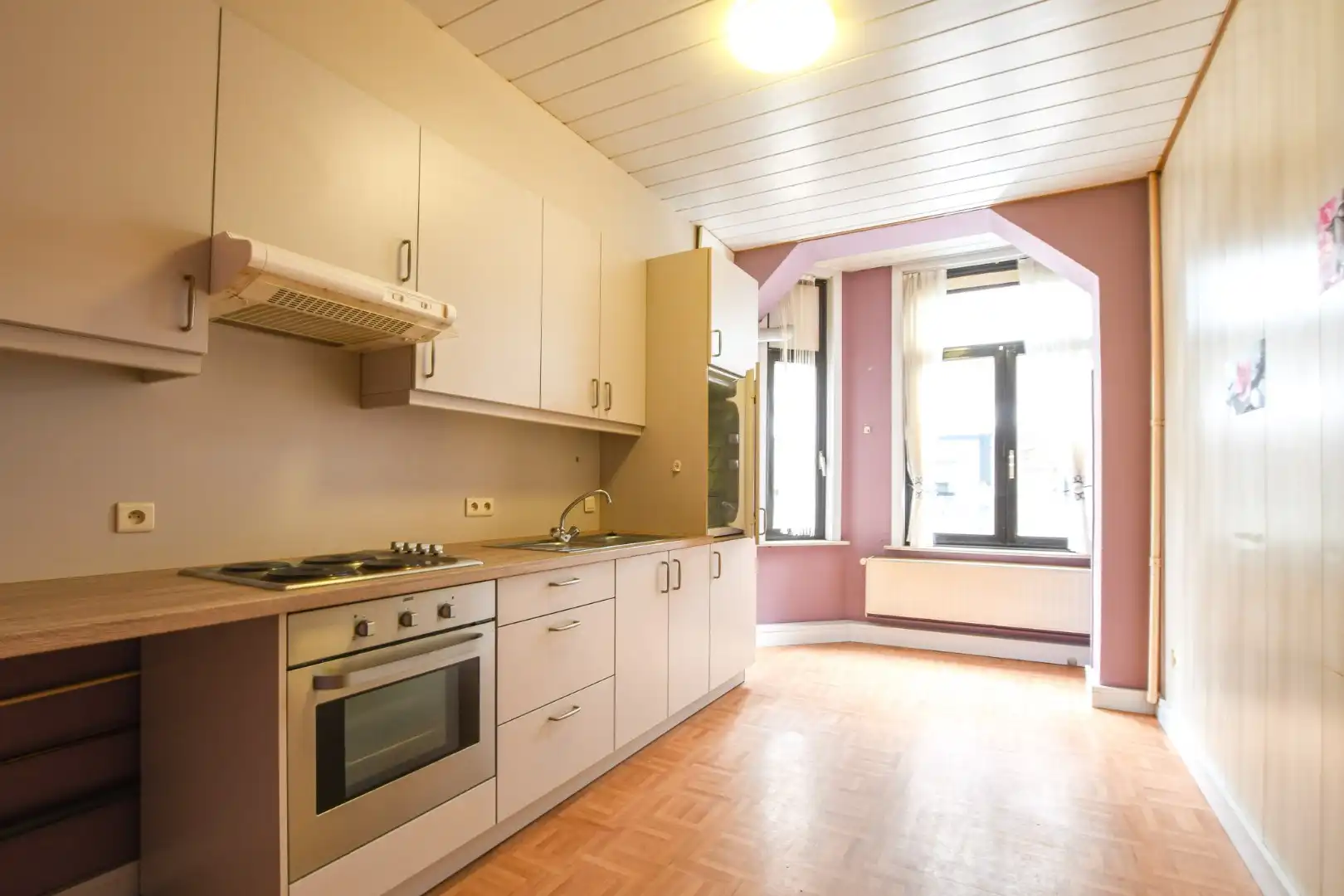 Handelswoning met veel mogelijkheden te koop in hartje Blankenberge! foto 3