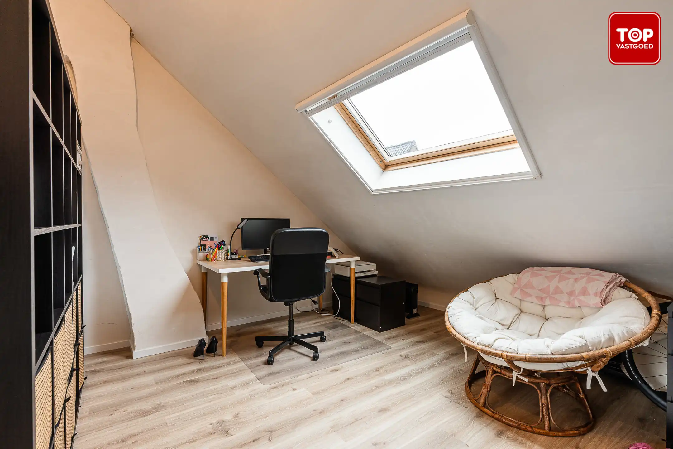 Instapklare en energiezuinige woning in centrum Wetteren. foto 22