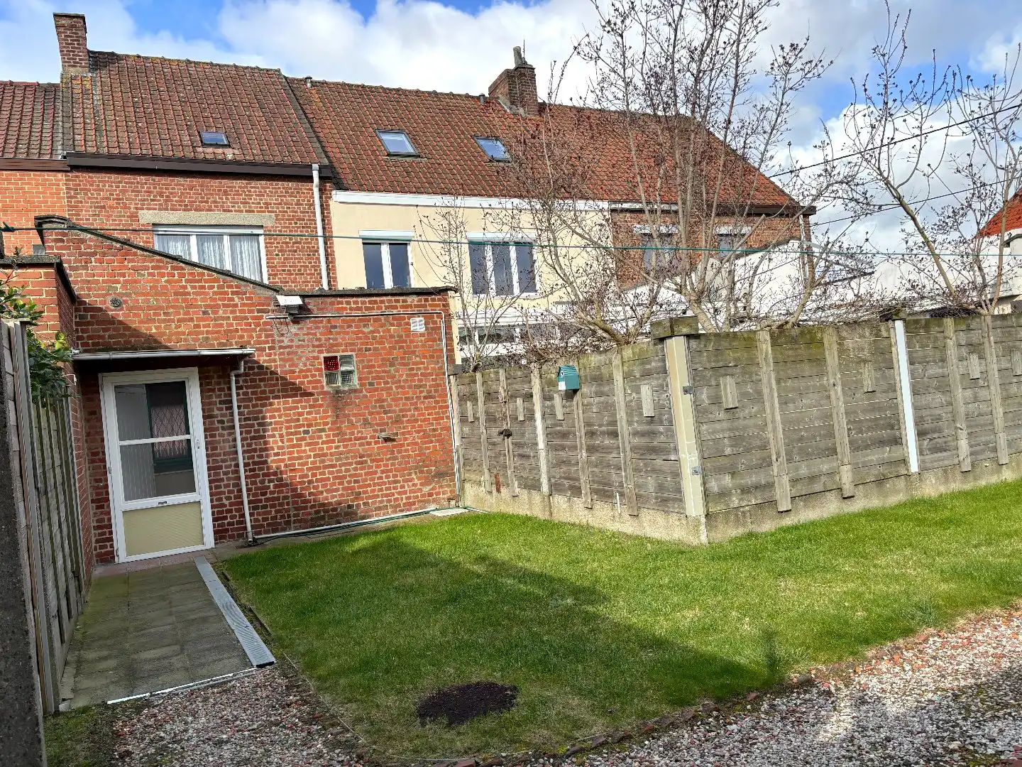 Degelijke woning met tuin en garage! foto 17