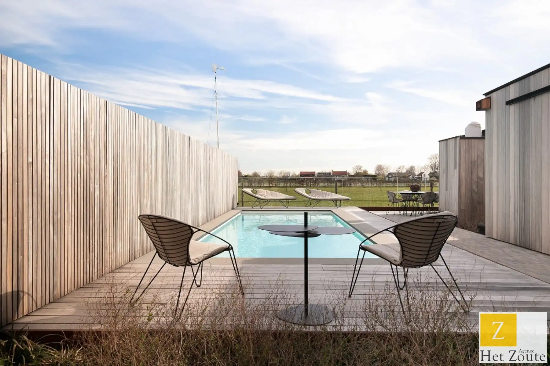 Uitzonderlijke woning met zwembad en open zicht te Cadzand foto 4