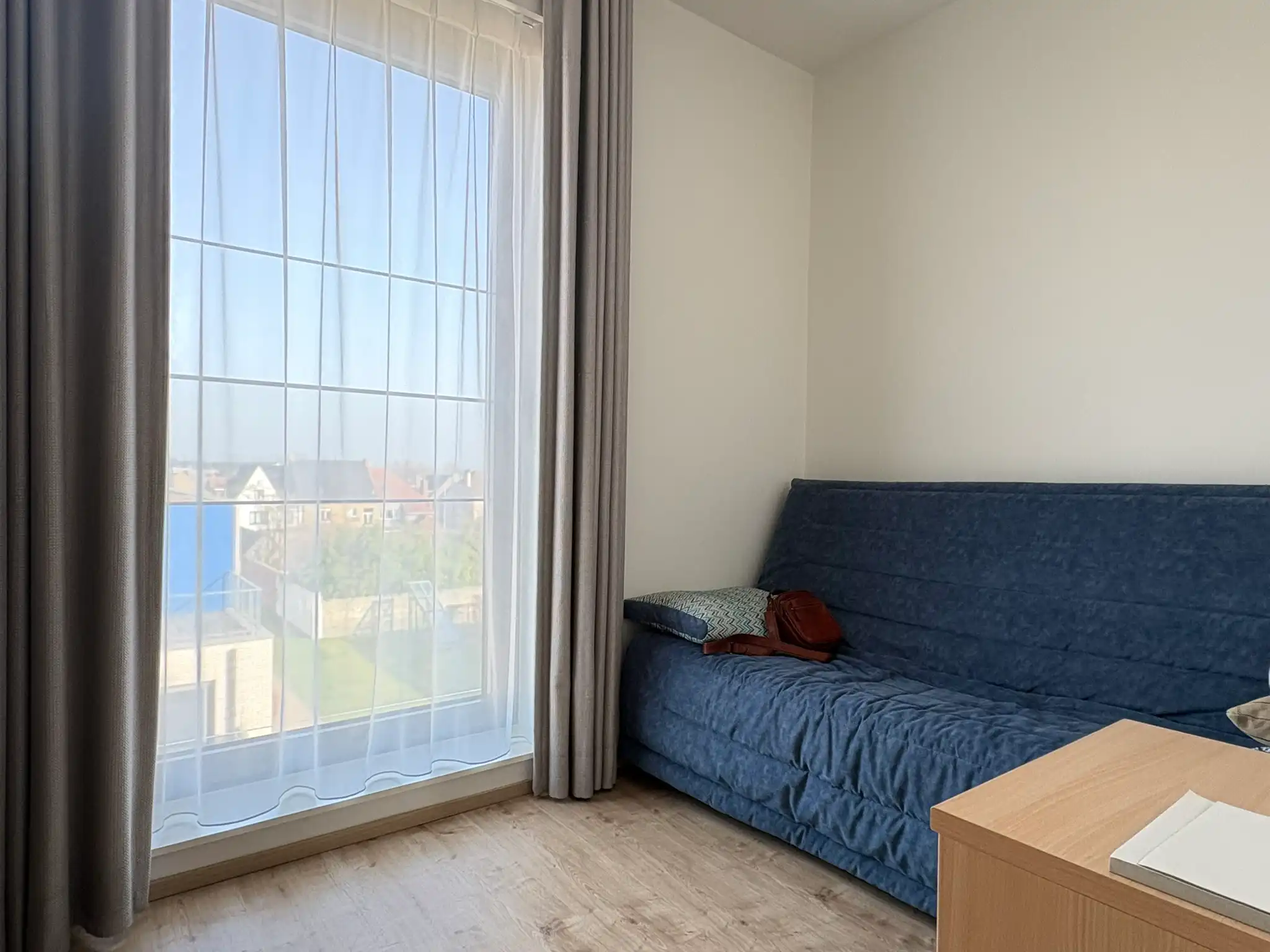 Centraal gelegen ruim appartement foto 11