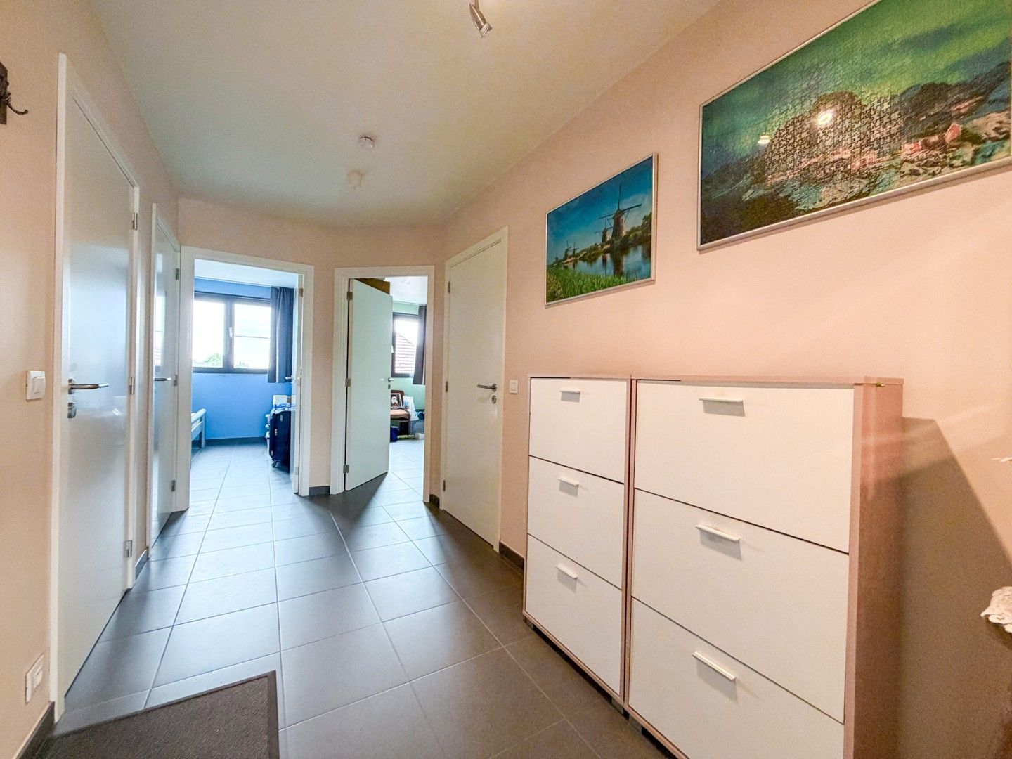 Lichtrijk 2 slaapkamer appartement in Landegem foto 6