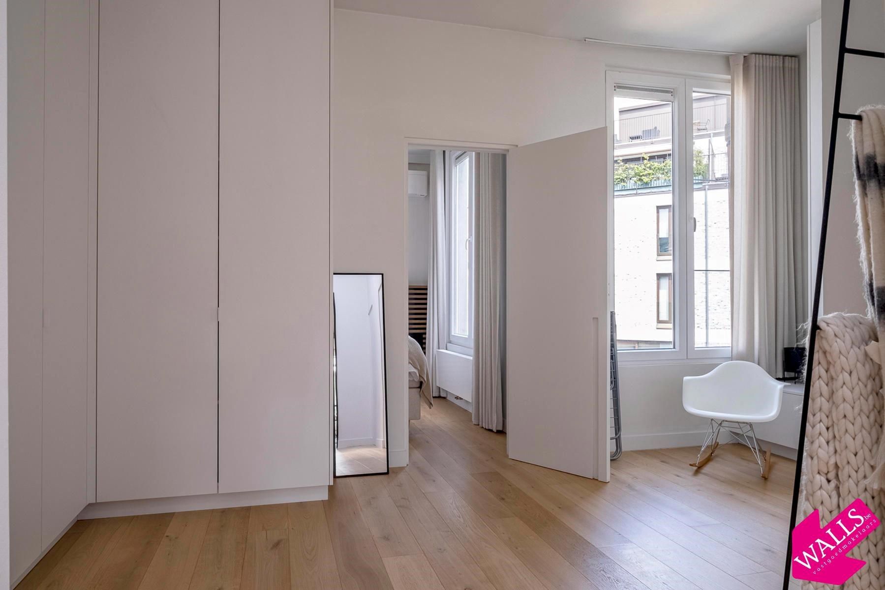 Gemeubeld appartement all in prijs!  foto 18