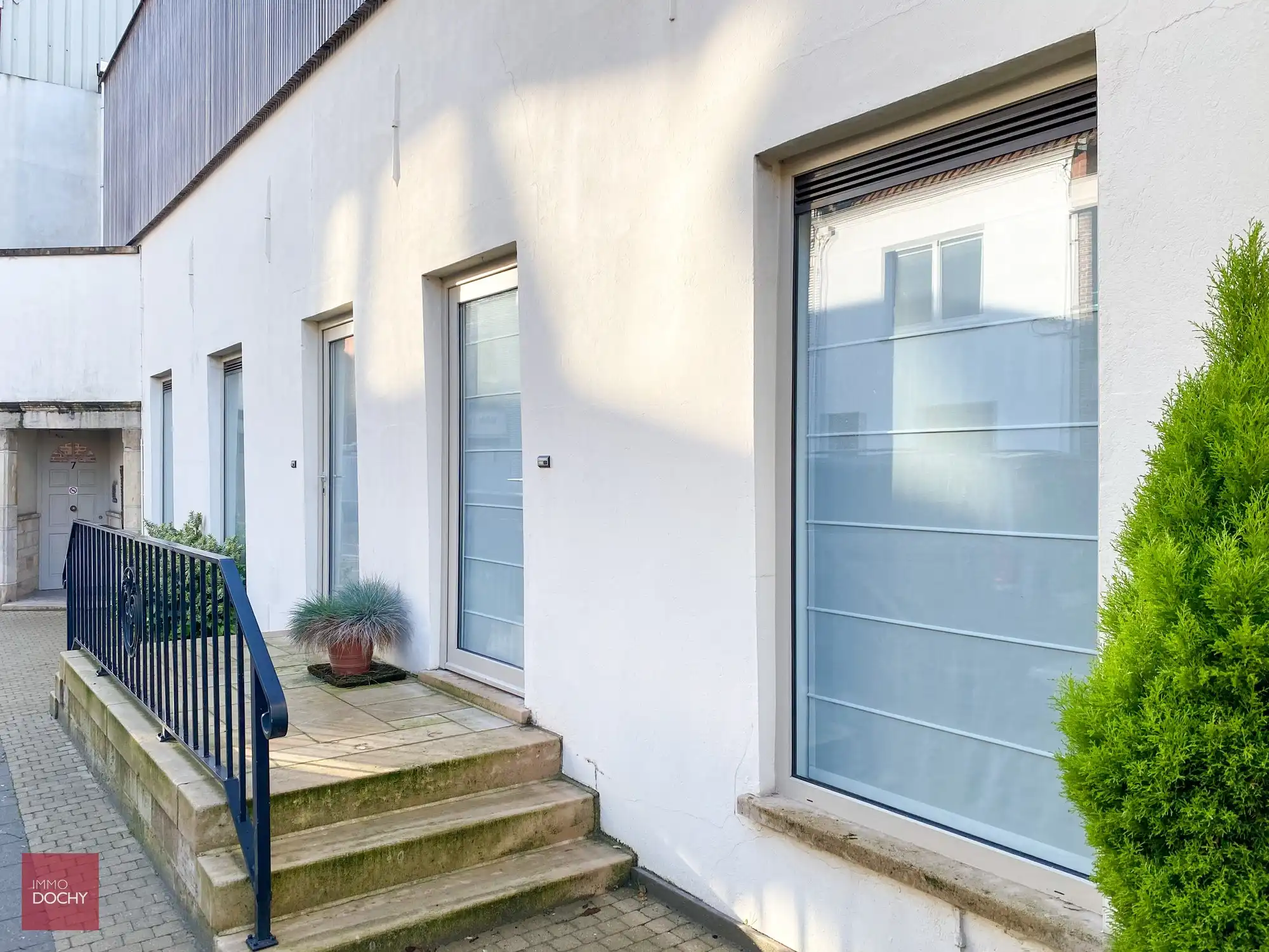 centraal gelegen KANTOOR | Verhelststraat foto {{pictureIndex}}