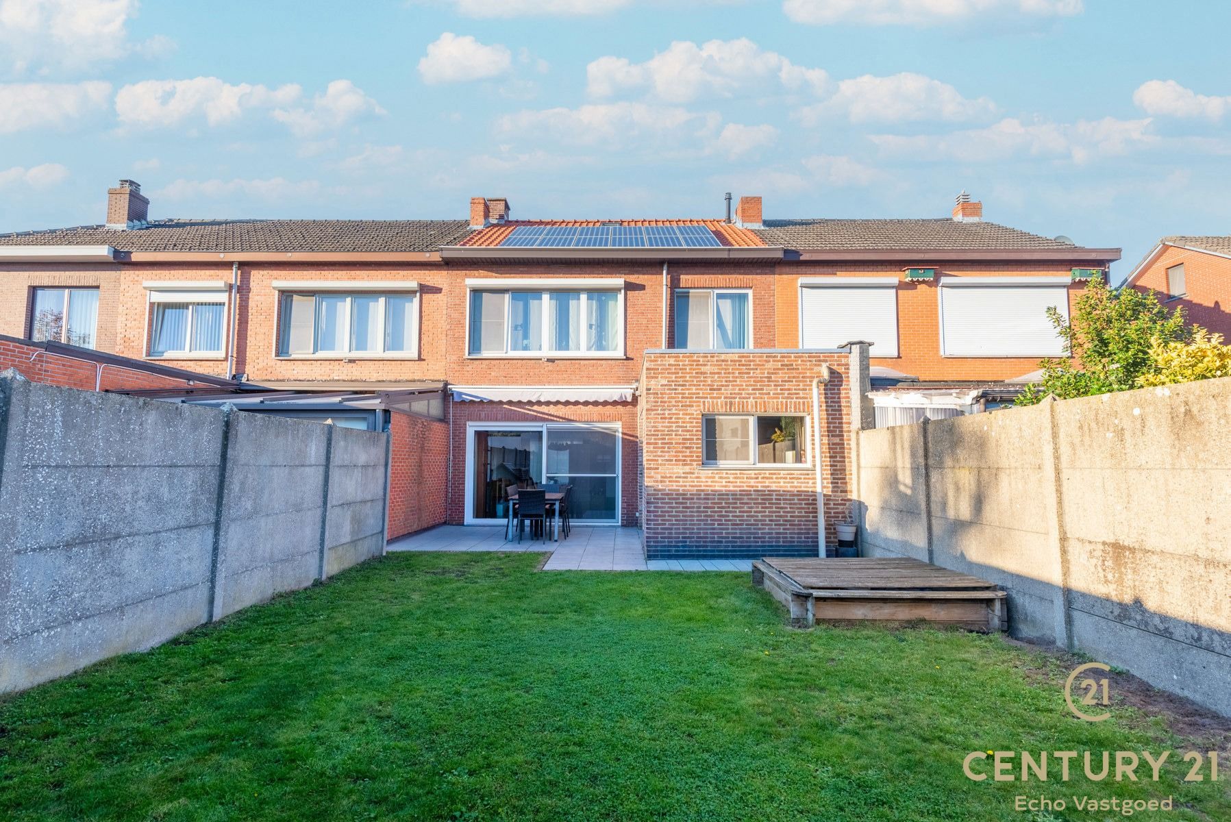 gerenoveerde gezinswoning met 3 slpk, garage en zonnige tuin foto 10