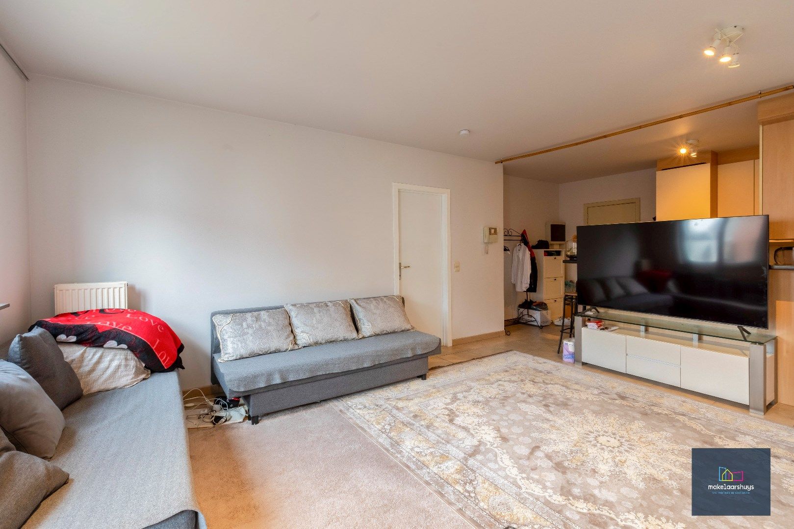  Zeer verzorgd 1-slaapkamerappartement met balkon en staanplaats foto 7